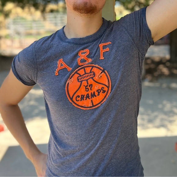 NEW ABERCROMBIE MEN VINTAGE BASKETBALL CHAMPS T SHIRT MUSCLE DISTRESSED COLLEGE - Picture 11 of 16
